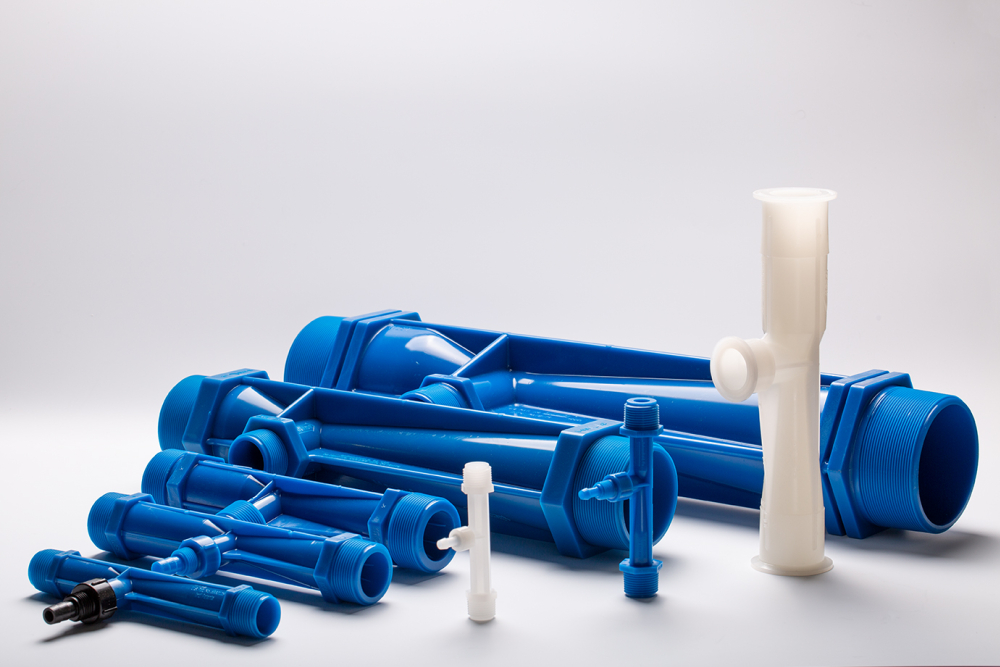 Injectors and nozzles